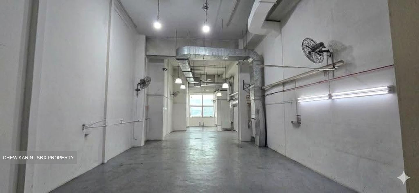 WCEGA Plaza (D23), Factory #627828561